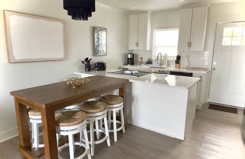 Kure Beach Cottage | Summer Lovin - Kure Beach oceanfront w/hot tub