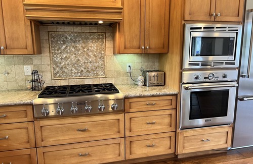 Scotts Valley House | Summer Rental! Escape the hustle and bustle- be close to the beach and redwoods!