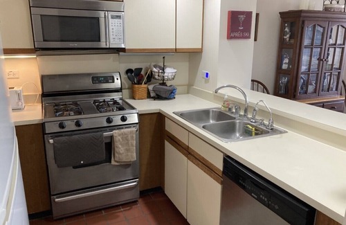Central Vermont- Killington Condo | Summer Rental-Killington VT available 5/1 to 10/31/24