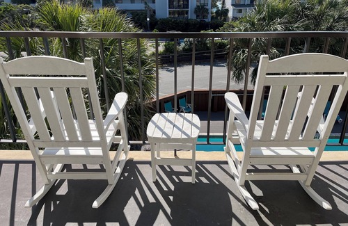 Wrightsville Beach Condo | Summer Sands- Lazy Dog Days