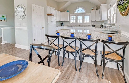 Wind Over Waves House | SUMMER SAVINGS - Semi-Soundfront Dog Friendly w/Pool, Hot Tub, Cmty Boat Ramp