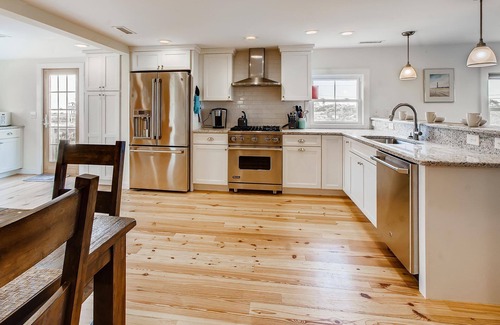 Avon House | SUMMER SAVINGS -Soundfront Dog Friendly Hatteras Home w/Hot Tub and Water Views
