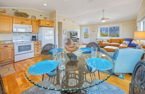 Rodanthe House | SUMMER SAVINGS - Soundside Rodanthe Home with Hot Tub, Outdoor Bar, Beach Nearby