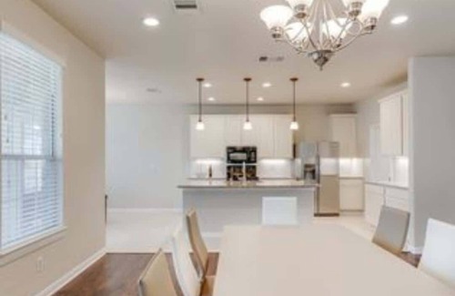 Wetmore House | SUMMER Specials perfect for a big family