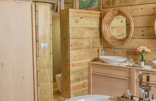 Hazyview Cabin | Summerfields Rose Retreat & Spa