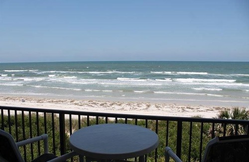 Crescent Beach Apartment | Summerhouse 106 condo