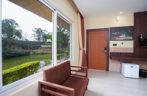 Samaguri Hotel | Summit Green Lake Tea Resort & Spa