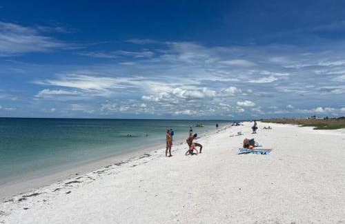 Port Charlotte House | Sun Coast Gem in Port Charlotte