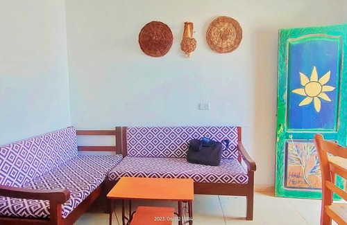 Dahab Apartment | Sun-filled apartment with a rooftop view of the beach and mountains