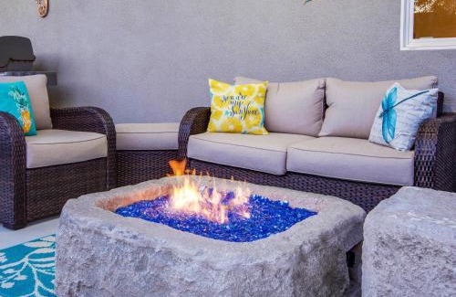 Desert Park Estates Villa | Sun Haven Escape by ACME House Company