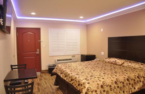 Downey Hotel | Sun Light Motel