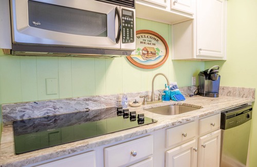 Tybee Island Condo | Sun, Sand and Pool : Condo at Savannah, Tybee
