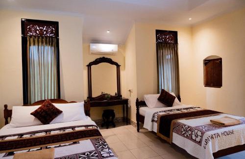 Ubud City-Centre House | Sunarta House Homestay