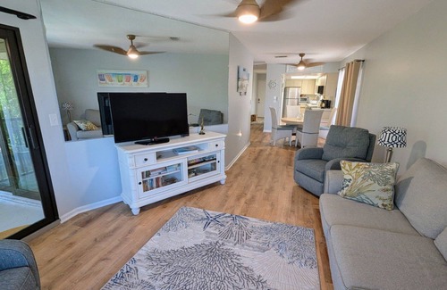 Englewood Condo | Sunburst 233 Beach to Bay Community