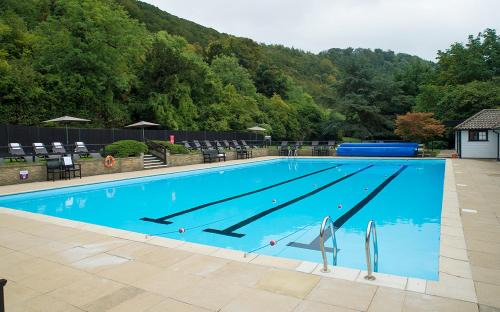 Box Hill Hotel | Sunday Box Hill Burford Bridge Hotel