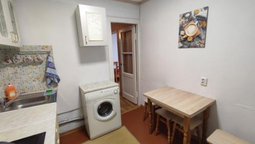 Chornomorsk Apartment | Sunday