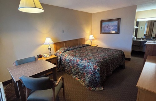 Forsyth Hotel | Sundowner Inn Forsyth
