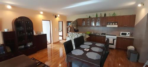 Balatonszarszo Apartment | SUNFISH Apartman
