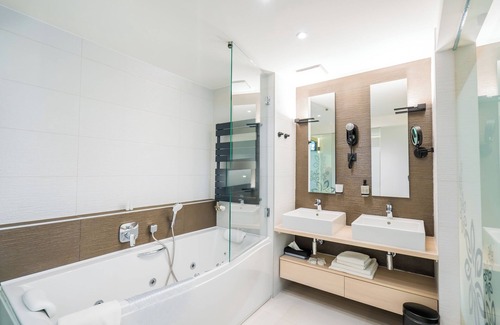 Siofok Aranypart Hotel | SunGarden Wellness & Conference Hotel