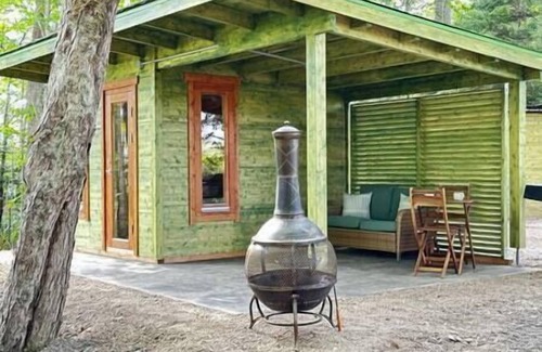Kings County Cabin | Sunken Escapes Bunny Cabin #10
