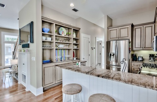 Sunnyside House | "Sunkissed" Home with Private Pool in Carillon Beach. 3 min walk to the beach!
