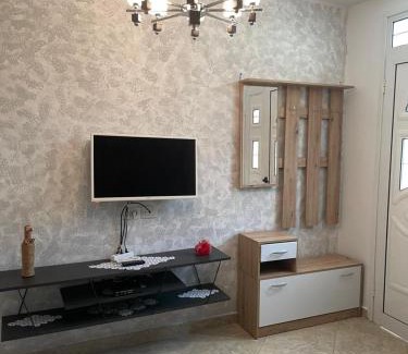 Vlore Apartment | Sunlight