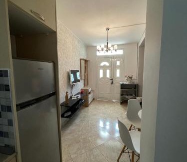 Vlore Apartment | Sunlight