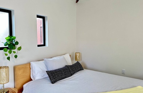 Talmadge Apartment | Sunlit ADU BRAND NEW Construction near all things SD