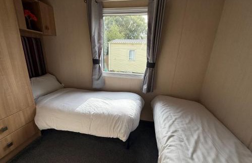 Tattershall Other | Sunningdale comfy suite