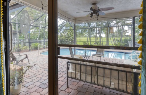 Riviera Beach House | Sunny 3BRD Private Screened In Pool On The Golf Course!