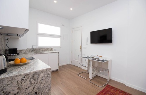 Sant Francesc Apartment | Sunny apartment in the heart of Valencia city