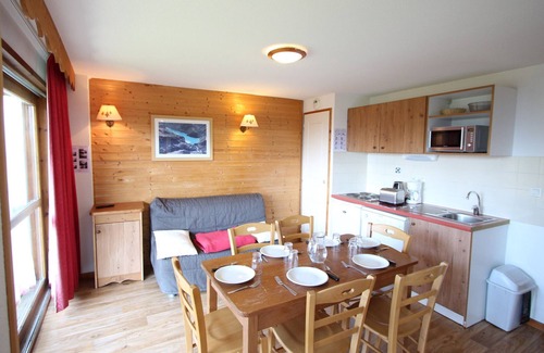 Chamrousse Apartment | Sunny Apartment Near Slopes with Terrace and Ski Lockers