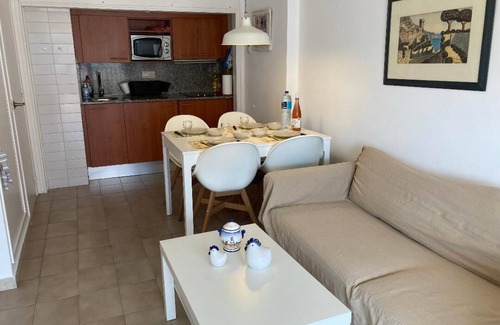 Tossa de Mar Apartment | Sunny apartment with Mountain View, Terrace & Shared Pool