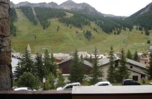 Montgenevre Apartment | Sunny apartment with panoramic views.