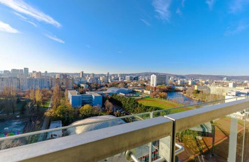 Ruzinov Apartment | Sunny Apartment with amazing Terrace on the 13th floor near City Center
