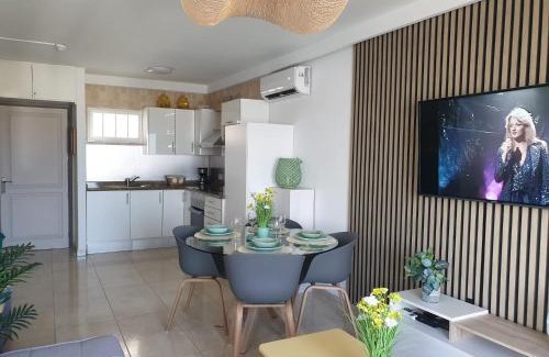 Puerto del Carmen Apartment | Sunny Corner, delux apartment vista mar and pool