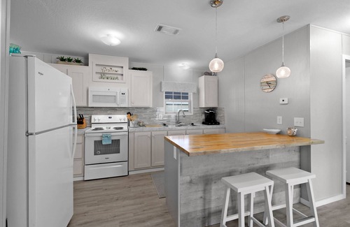 Naples Cottage | Sunny Cottage south of Naples near Marco Island