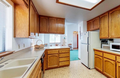 Groveland House | Sunny Delight