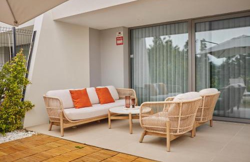 Mijas Apartment | Sunny Garden near Golf