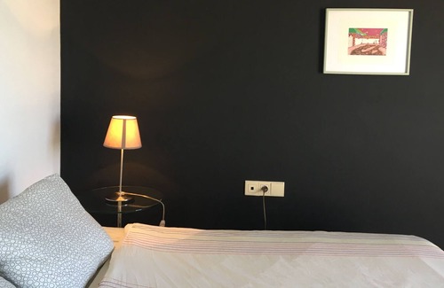 Santa Eugenia Apartment | Sunny Girona City with roof garden & Pyreneese Beautiful view