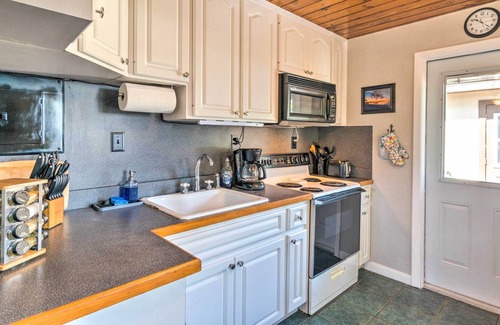 Lake Placid Cottage | Sunny Lake Placid Cottage In Lake June Resort