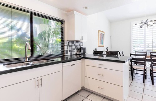 Sunrise Villas House | Sunny Palm Springs Getaway