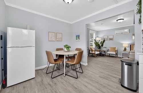 South Pensacola Cottage | Sunny Pensacola Studio Near Beach & Downtown