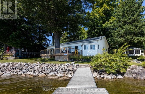 Centre Hastings Cottage | Sunny Pines on the Lake