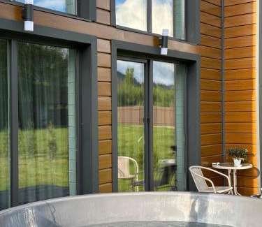 Mykulychyn House | Sunny Place cottage