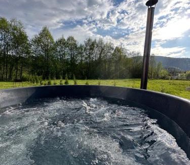 Mykulychyn House | Sunny Place cottage