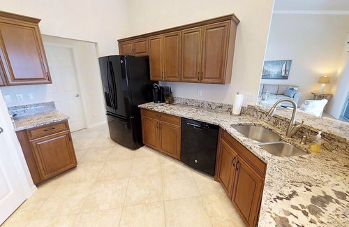 Marco Island House | Sunny Pool & Spa inside Lanai! You will Love this fully furnished 3bdrm Home!