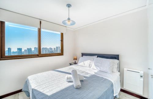 Renaca Apartment | Sunny Side 3BR W/View, Parking, Pool & Gym