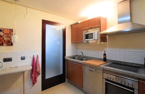 Ojen Apartment | Sunny Terrace Near Marbella
