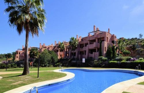Ojen Apartment | Sunny Terrace Near Marbella
